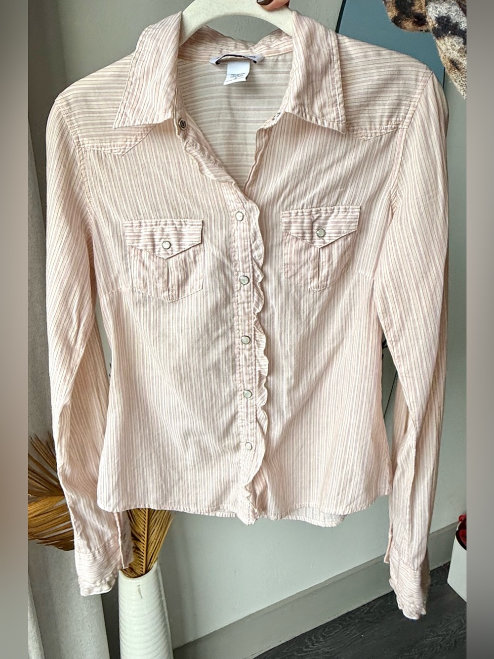 Vintage Abercrombie & Fitch Pink Striped Western Ruffle Snap Shirt - Size S Y2K
